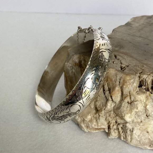 VTG Sterling Silver 925 14MM Wide Hollow Etched Scroll Round Bangle Bracelet 7" - Picture 5 of 16